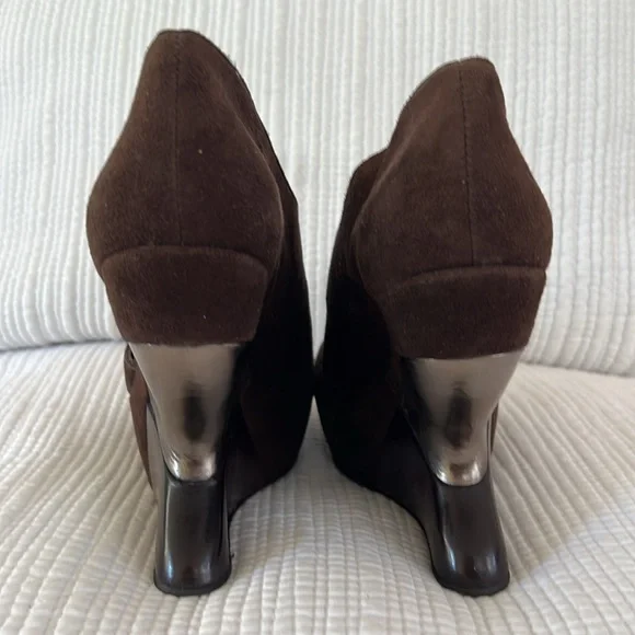 NWOT Anthropologie LEIFSDOTTIR Katrina Brown Suede Cut Out Platforms size 6.5 - Picture 6 of 8